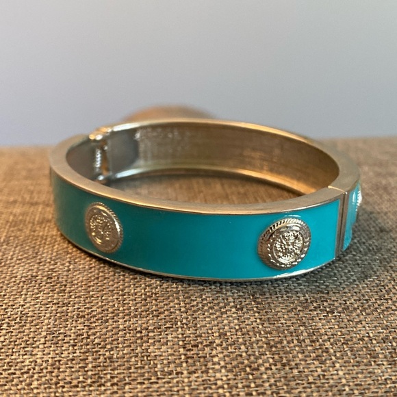 Vintage Enamelled Hinged Bracelet - Picture 2 of 4